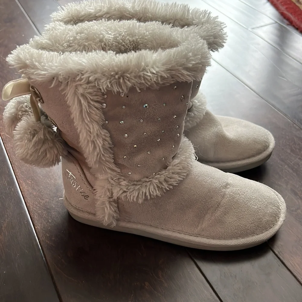 Justice boots 2Y